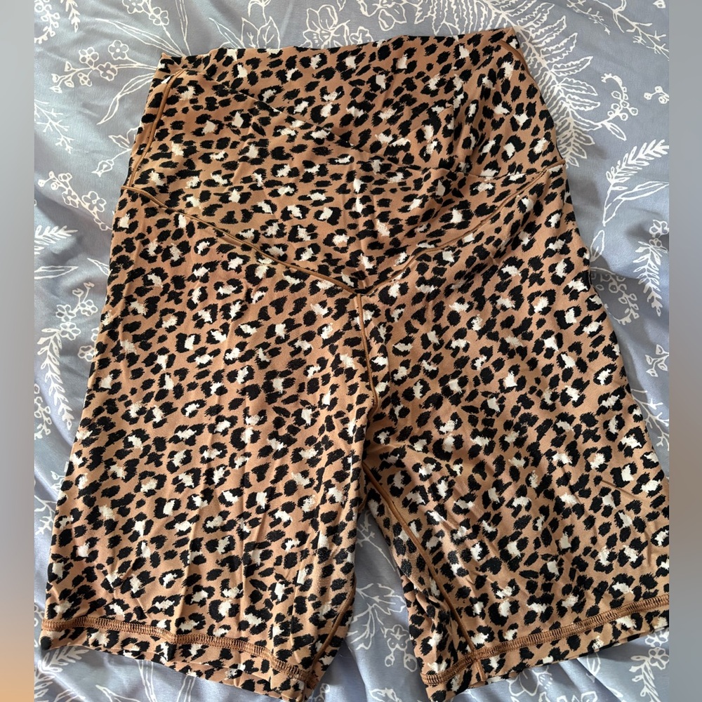 aerie Leopard-Print High-Waist Bike Shorts - Tan & Black